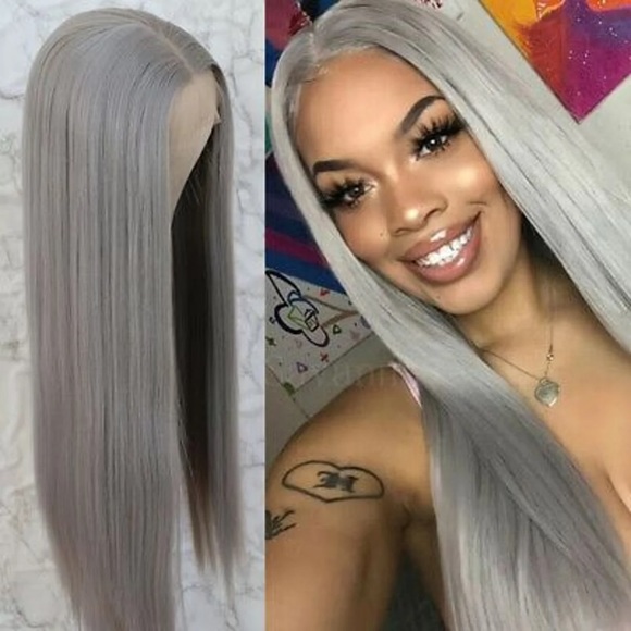 - ♥️ SILVER GREY 22” STRAIGHT LACE FRONT WIG *NEW*